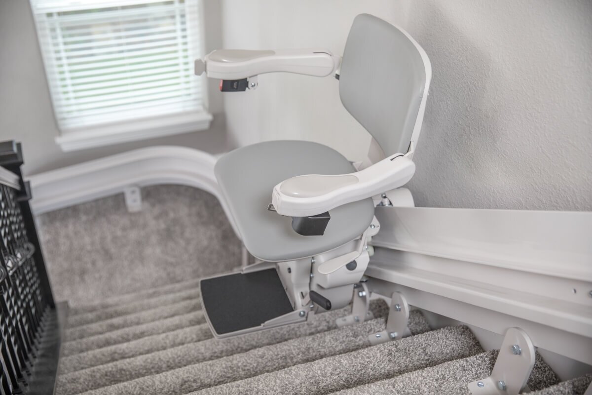 Elite Curved Stairlift