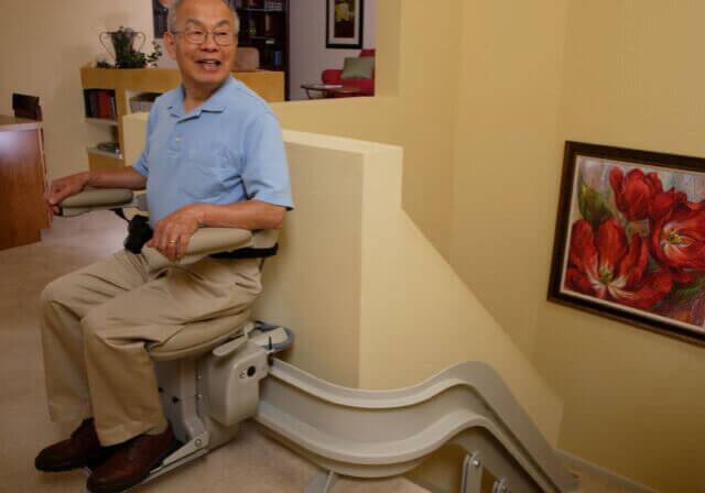 Ban in Elite Curved Rail stairlift