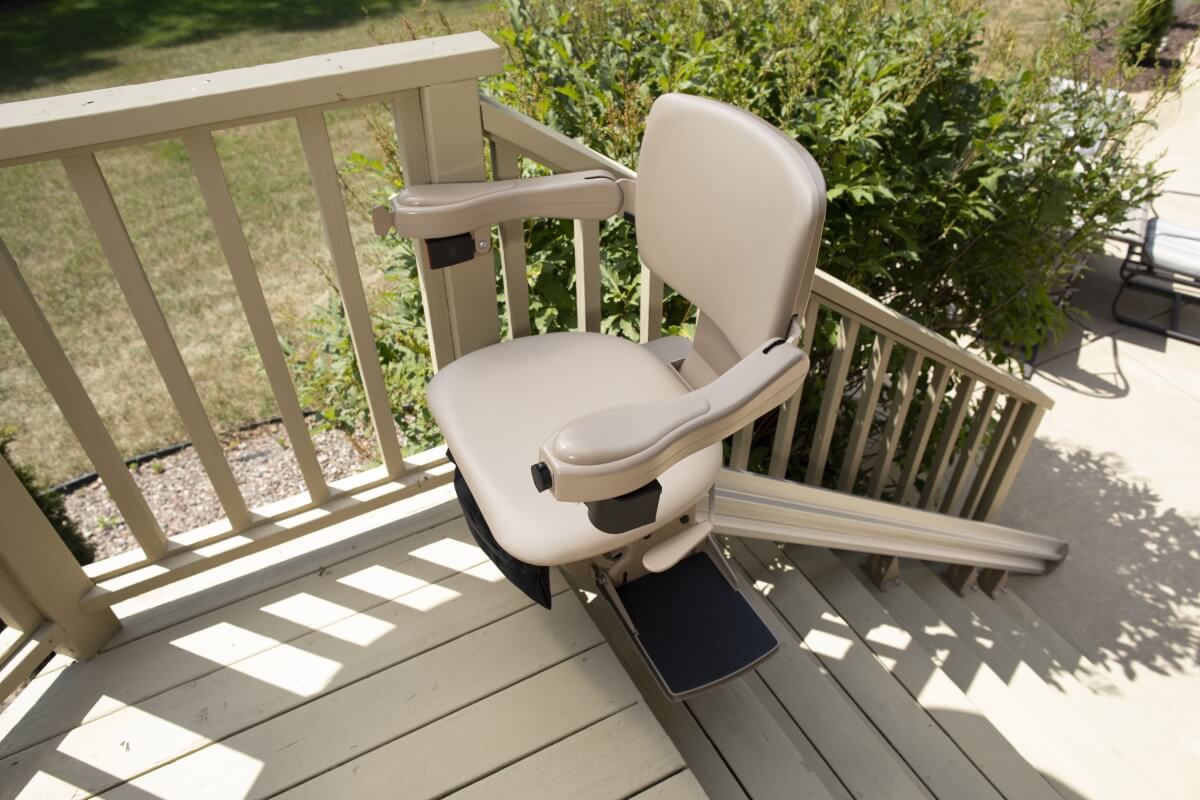 Elite Straight Outdoor Stairlift