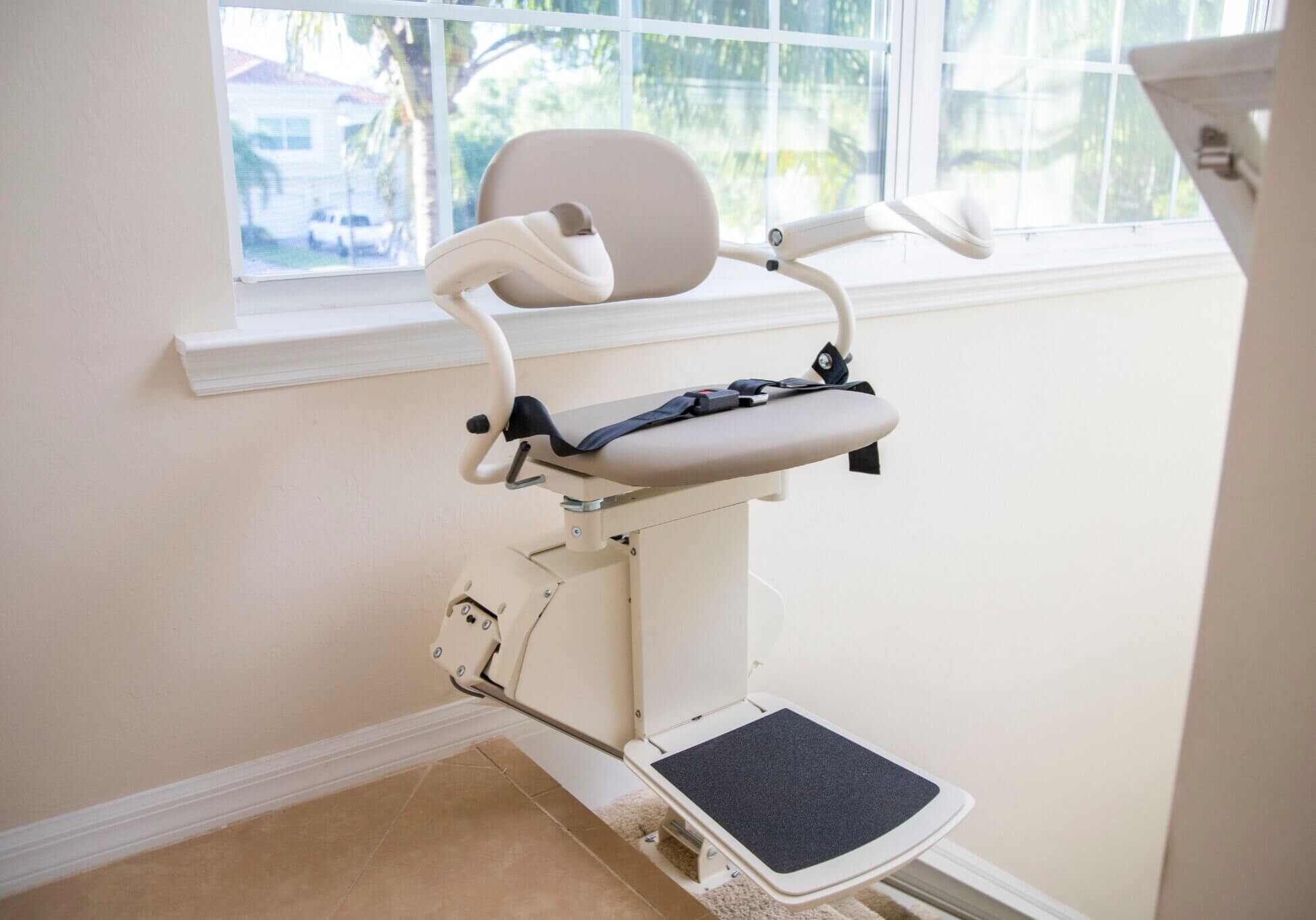 Harmar stair lift